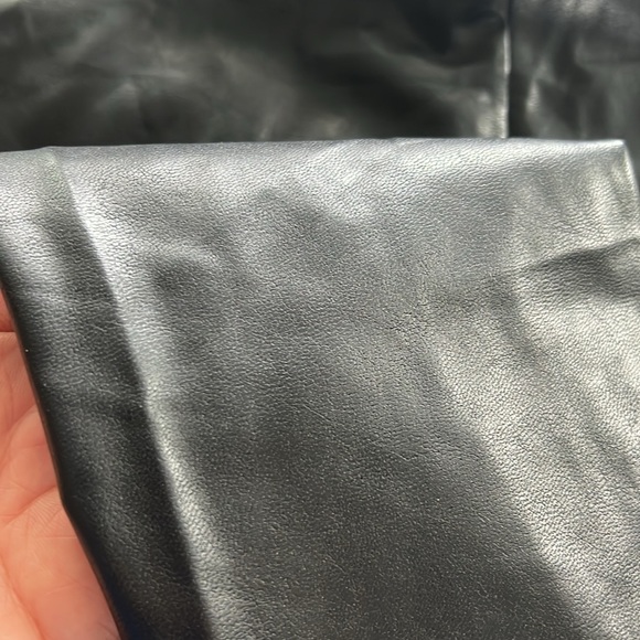 Wilfred Free Faux Leather leggings - Picture 6 of 7